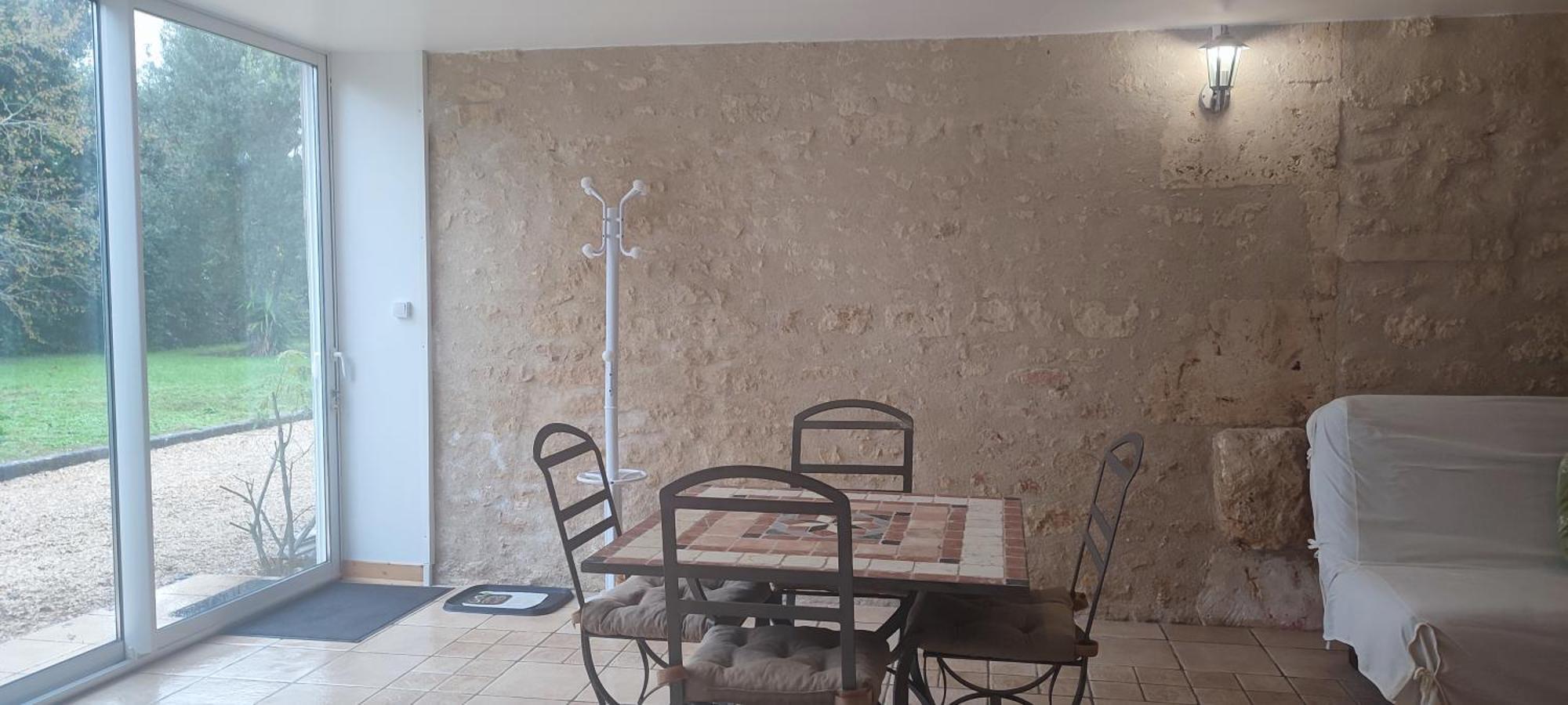 Gite Cosy, Sur Jardin, Terrasse Privee, Parking Au Calme En Rdc Gémozac Dış mekan fotoğraf